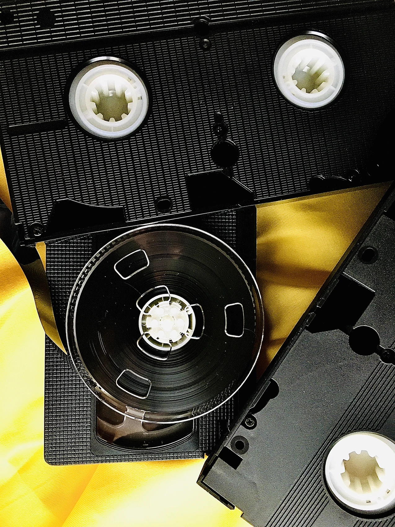 Digitalización de cintas VHS, HI8, SUPER 8.